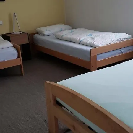 Apartmán Fewo Mit 1 Schlafzimmer *